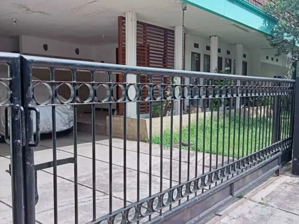 Rumah bagus sayap Buah Batu Kec Batununggal Kelurahan Turangga