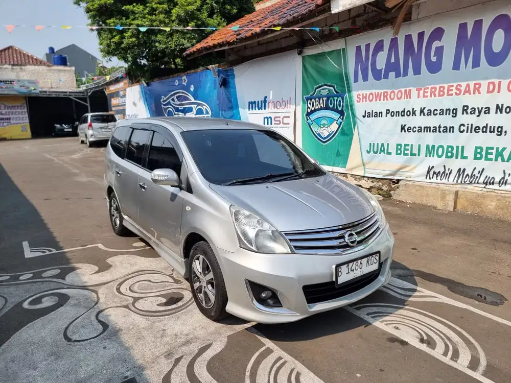 Nissan Grand livina 1.5 HWS matic 2013