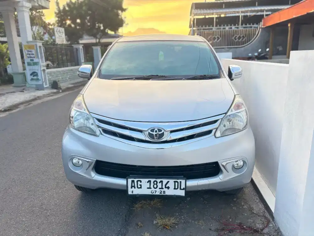 Avanza 2013 AG kelahiran Pare Low km