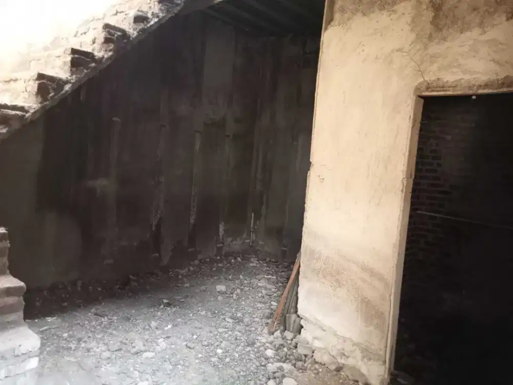 Dijual rumah hitung tanah di sayap kiaracondong