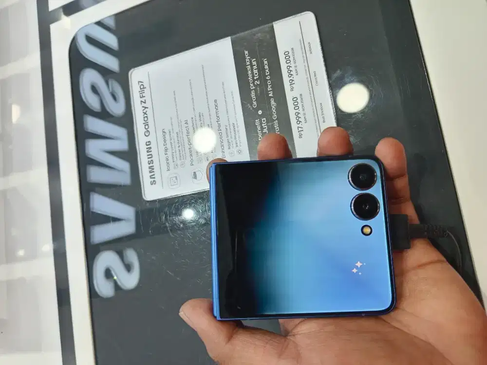 Kredit samsung Galaxy z flip 7 syarat KTP Promo Bunga 0 %