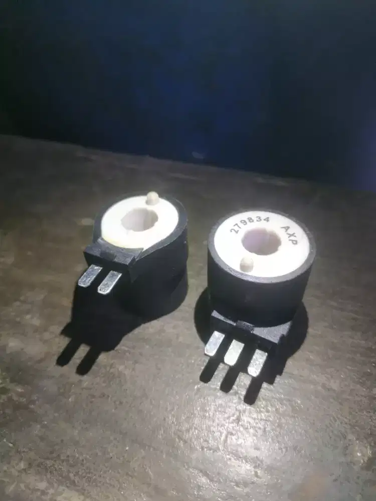 solenoid maytag speedquen ipso