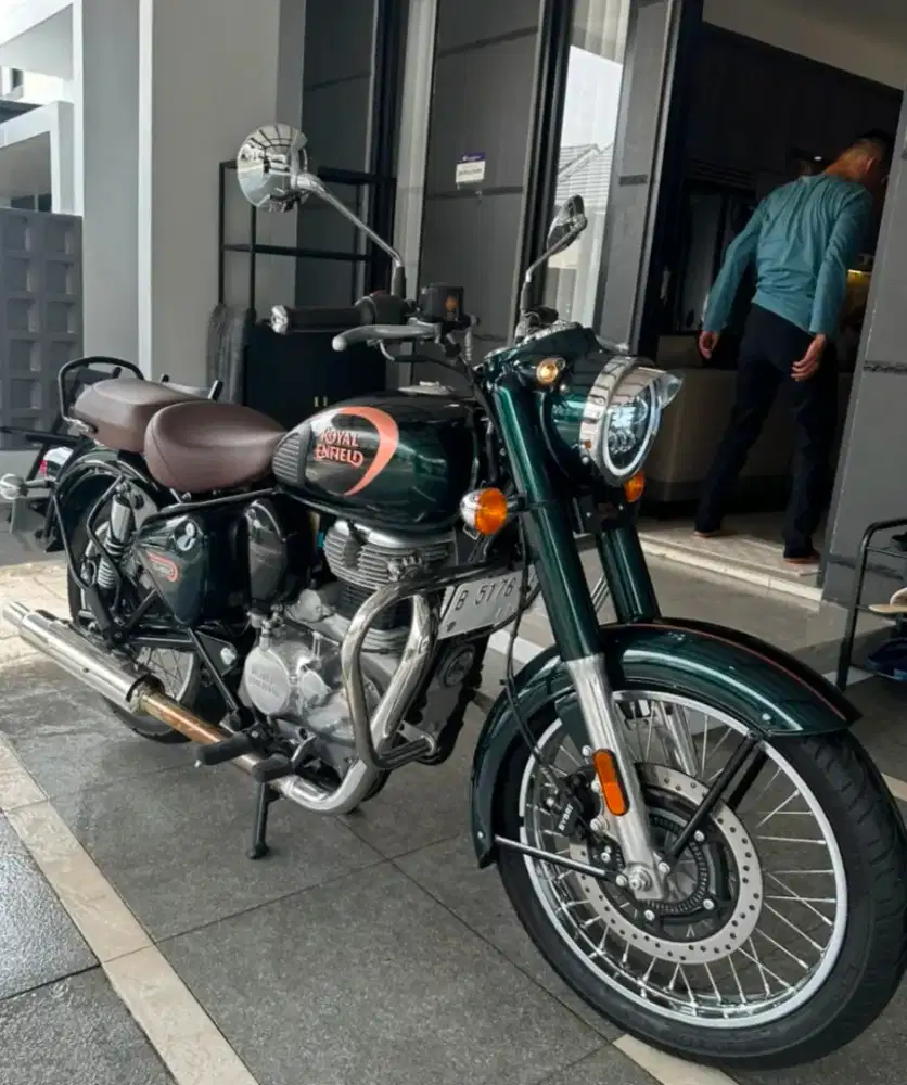 Jual Royal Enfield Classic 350 Halcyon Green