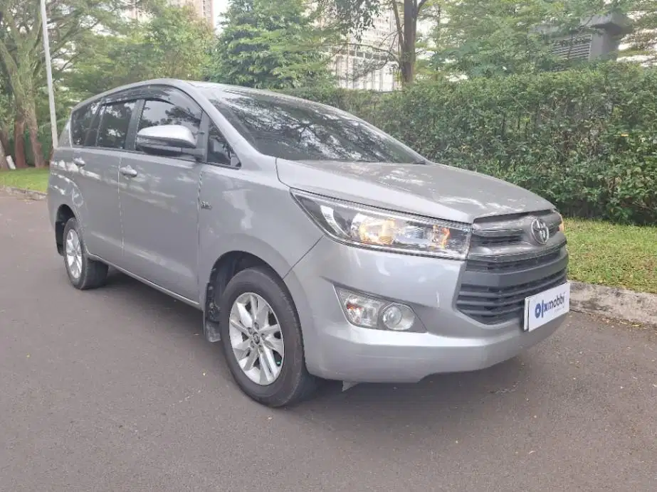 DP MURAH Toyota Kijang Innova 2.0 G Bensin-MT 2019 Silver CFIZB