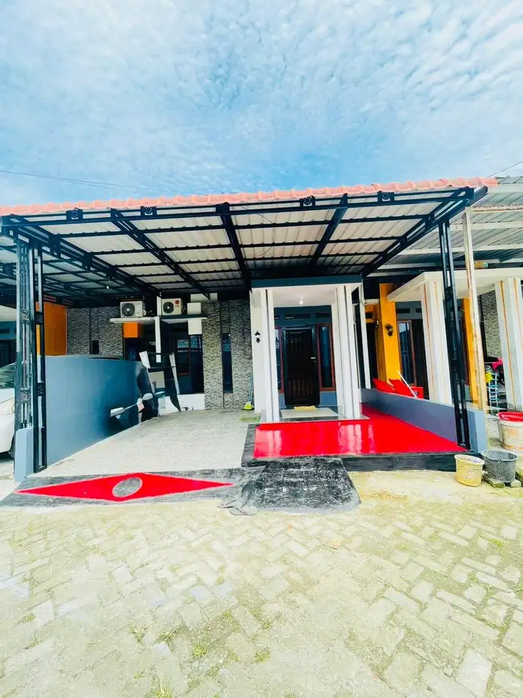 RUMAH SIAP HUNI DALAM KOMPLEK MEDAN JOHOR