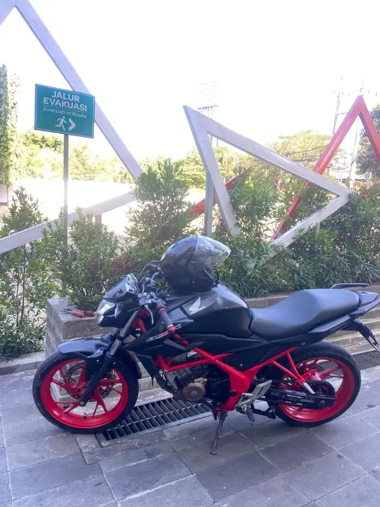 CB150R Stretfire 2017