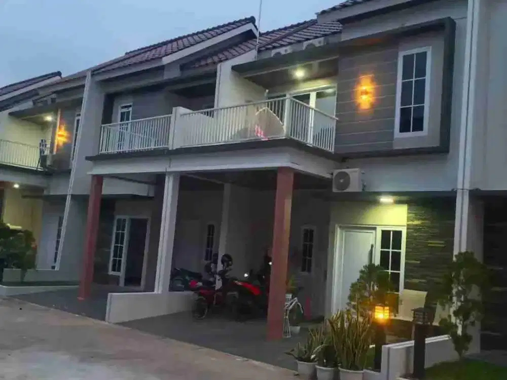 Rumah 2 Lantai  Sewa/kontrakan rangkapanjaya depok