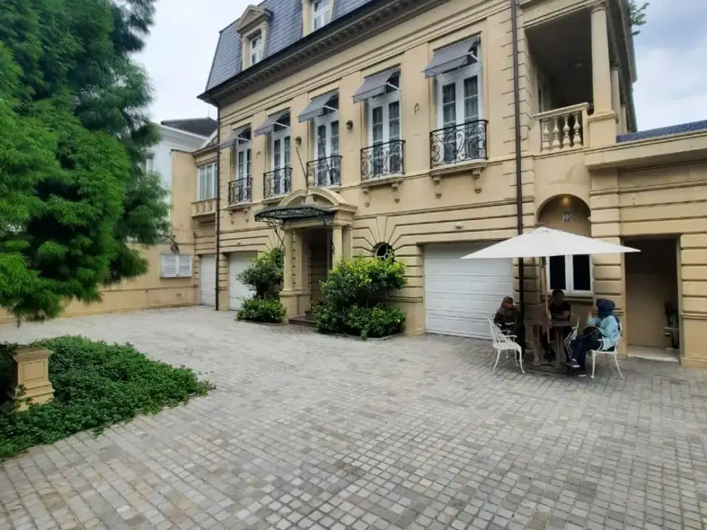 For Sale Classy House Luxury FRENCH Style - Rooftop with The Best View to SCBD