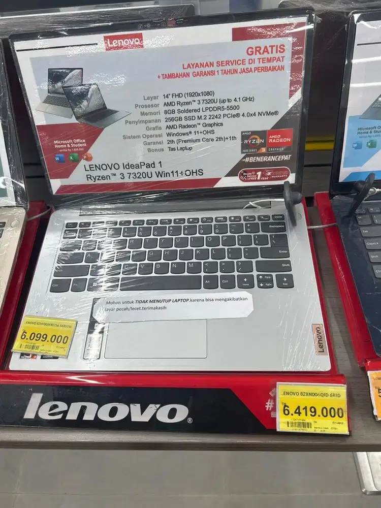 Lenovo 82VF005FIF AMD Ryzen 3 7320U Dp 0