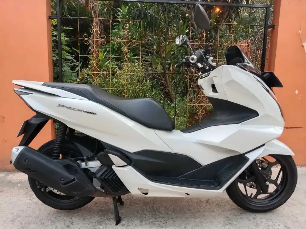 Honda PCX 160 th 2023 DP mulai 1 jt an