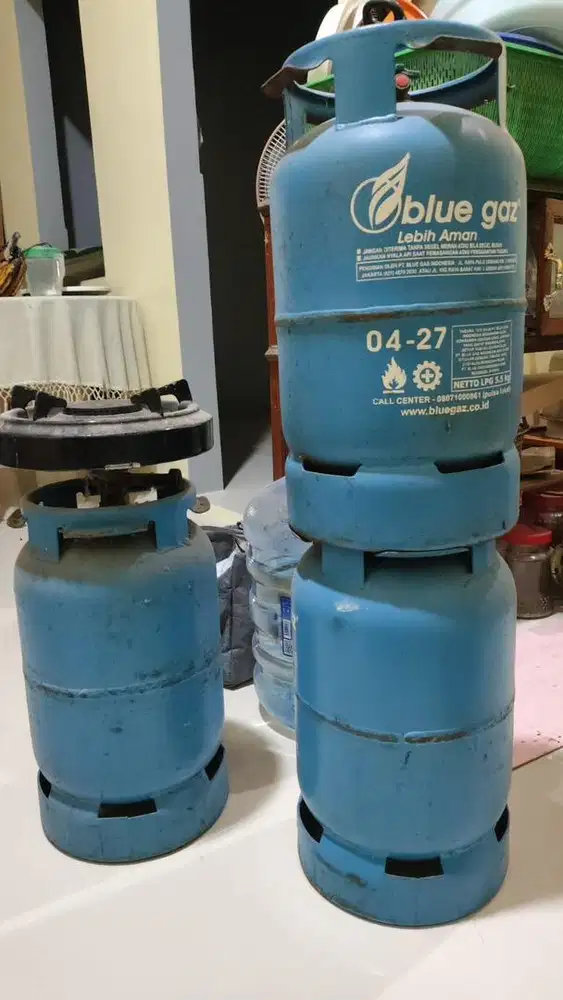 3 tabung gas BLUE GAS kosong + kompor
