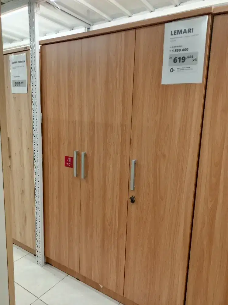 LEMARI (MAJA WARDROOB 3 DOORS EURO OAK)