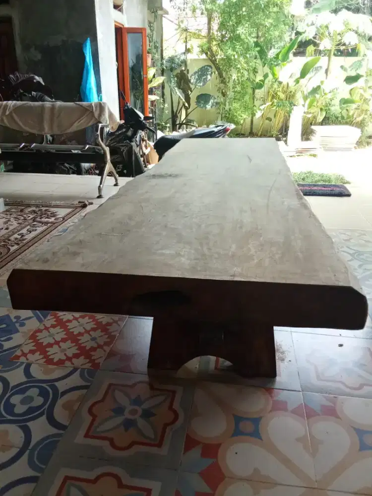 Meja kayu p 210 L 60 T 8 cm