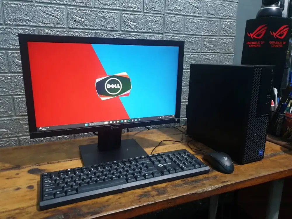 Mini PC Desktop Dell Optiplex 3000 i5-12500 RAM 16GB SSD 256GB HDD 1TB