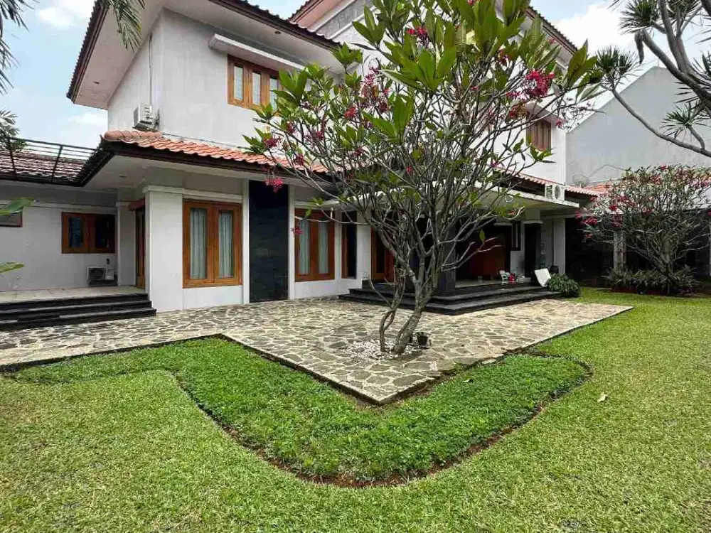 Rumah Bagus Luas Dilebak Bulus Jakarta Selatan