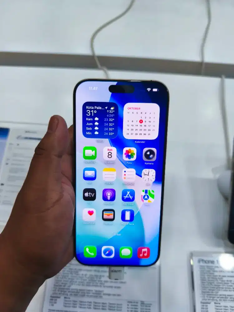 KREDIT HP IPHONE 16 PRO MAX SEGAMPANG ITU HANYA DI HOME KREDIT BUNGA0%