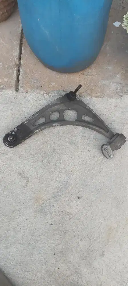 Swing arm balljoint Bmw e46 N46