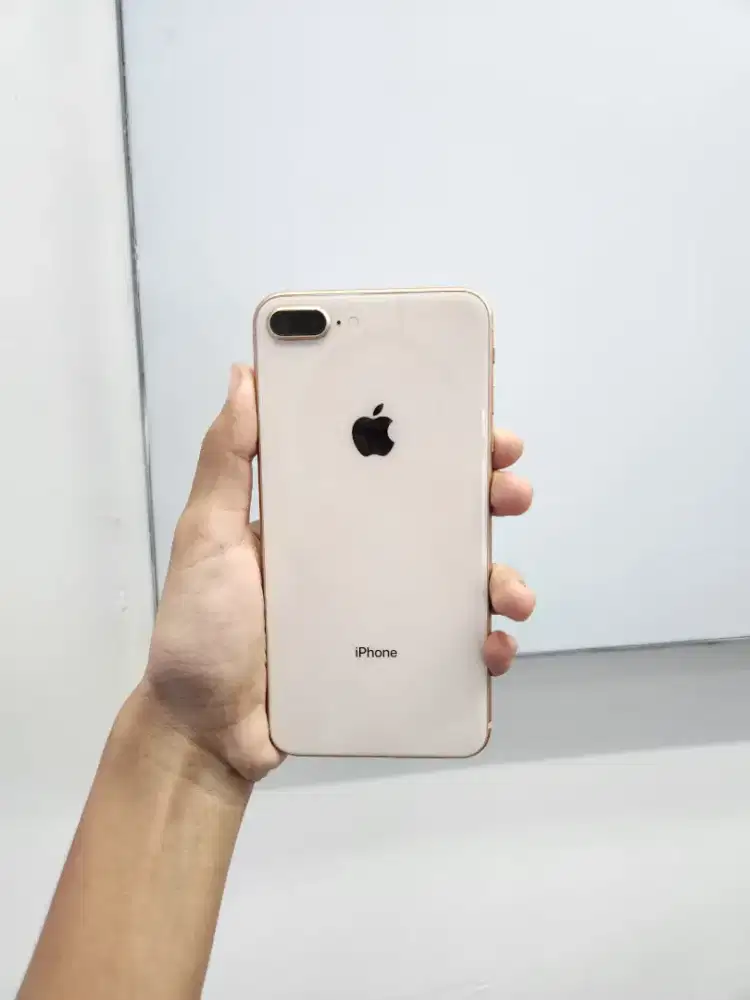 Iphone 8 plus 64GB