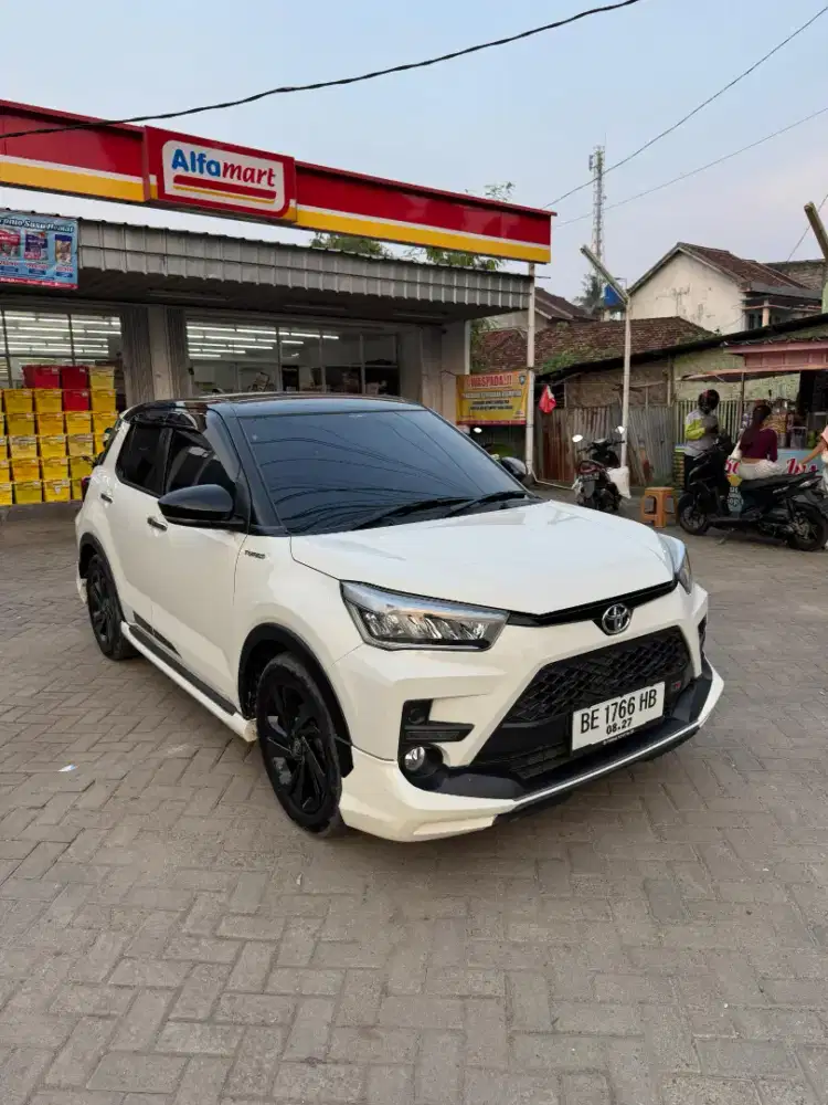 TOYOTA RAIZE GR 2022 METIC