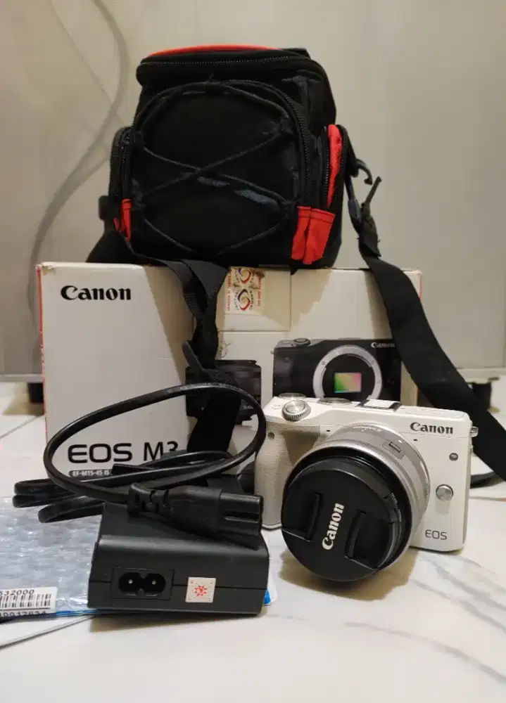 Kamera Mirrorless CANON EOS M3 2018. JUAL MURAH (banting harga)
