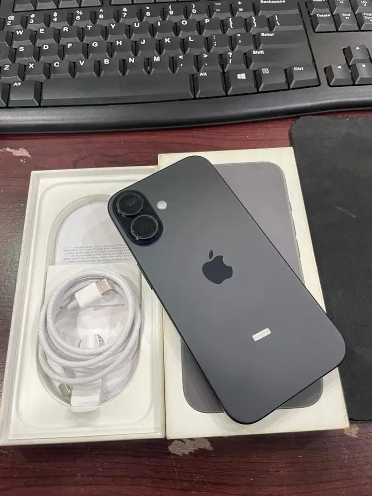 iPhone 16 128Gb iBox On garansi