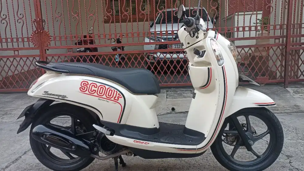 Honda Scoopy F1 tahun 2015.