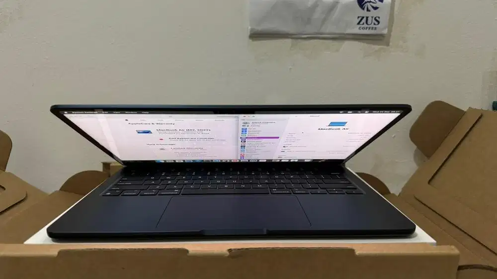 Macbook M2 Air 8/512GB Garansi Aktif