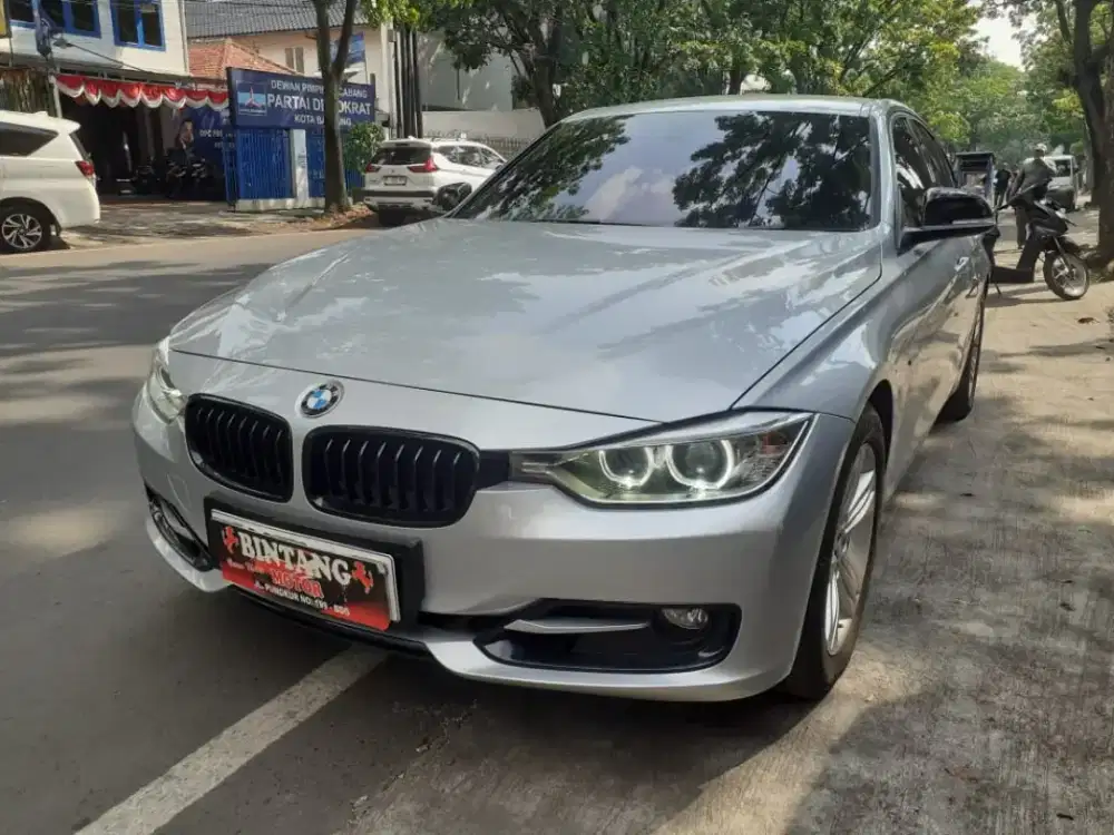 KM 50RB! BMW 320i F30 2013 FACELIFT / MODEL THN 2014 (BINTANG MOTOR)
