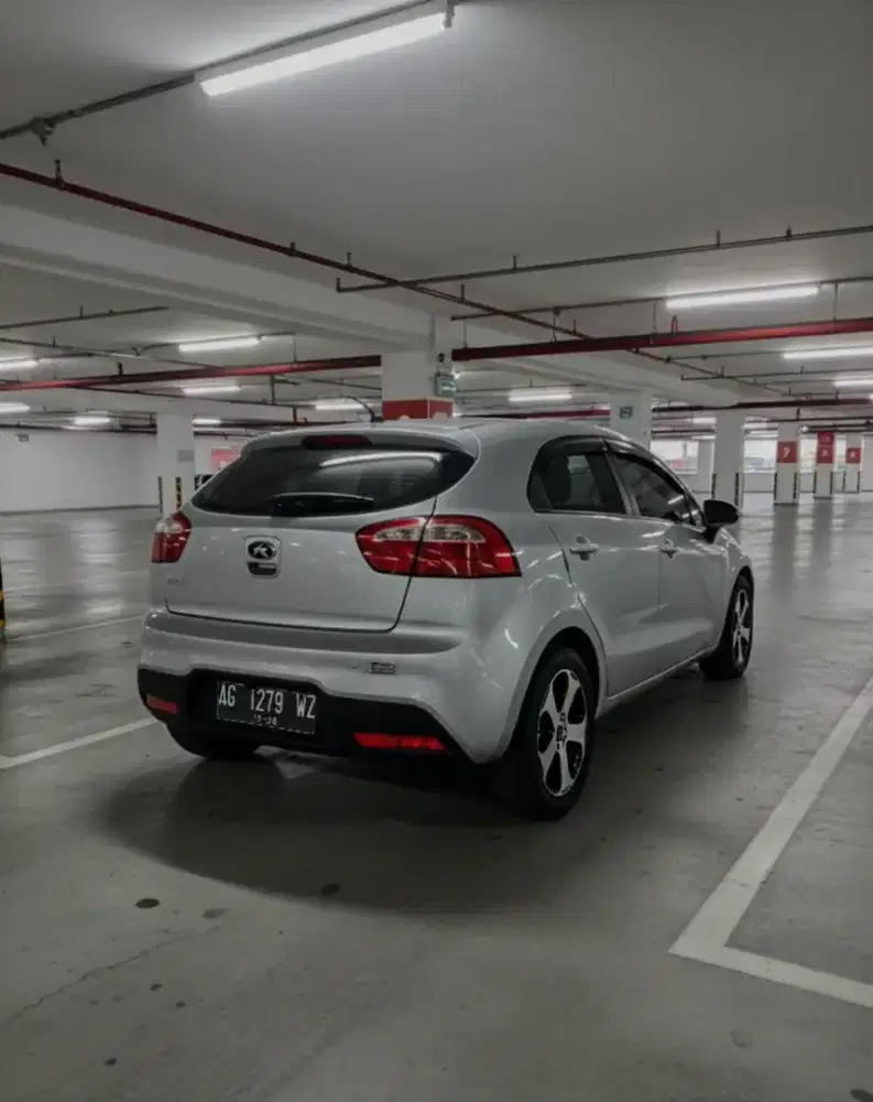 Kia rio 2013 Manual