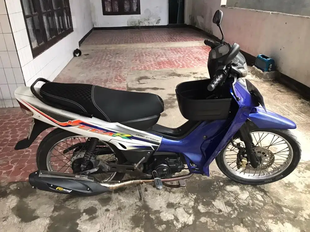 Motor yamaha vega r tahun 2004