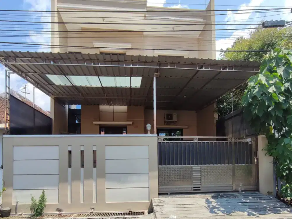 Rumah Tengah Kota Batan Miroto Dekat Jl. Thamrin dan Paragon