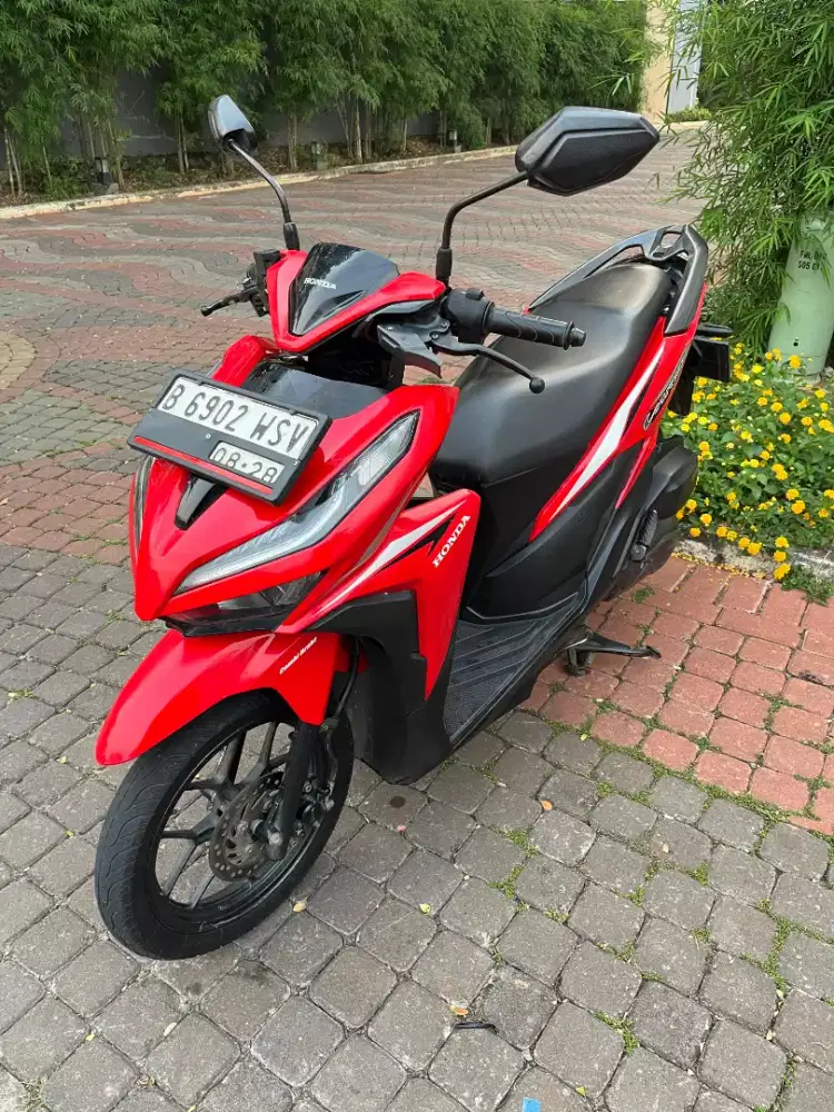 Vario 125 Led New Cbs Iss Merah Glossy