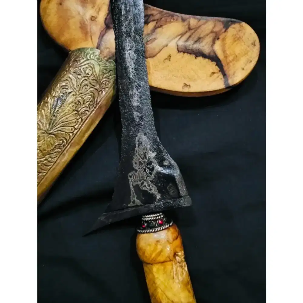 Keris Sepuh Tilam Upih Pamor Rojogundolo Tua Kuno