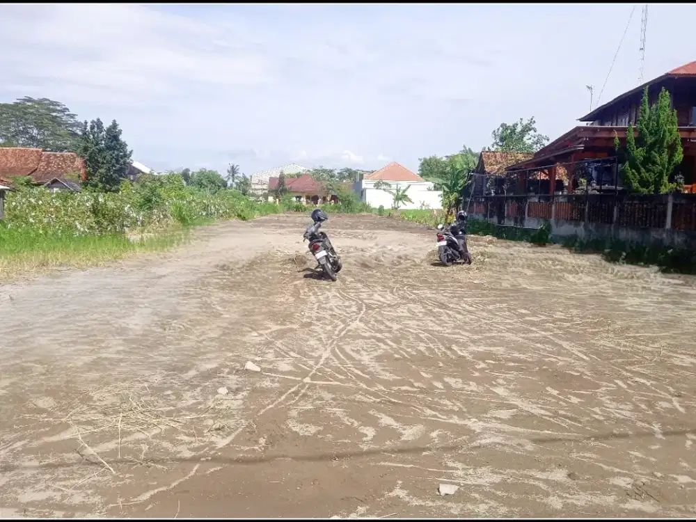 Tanah Mangku Jalan Aspal di Jl. Damai Sleman