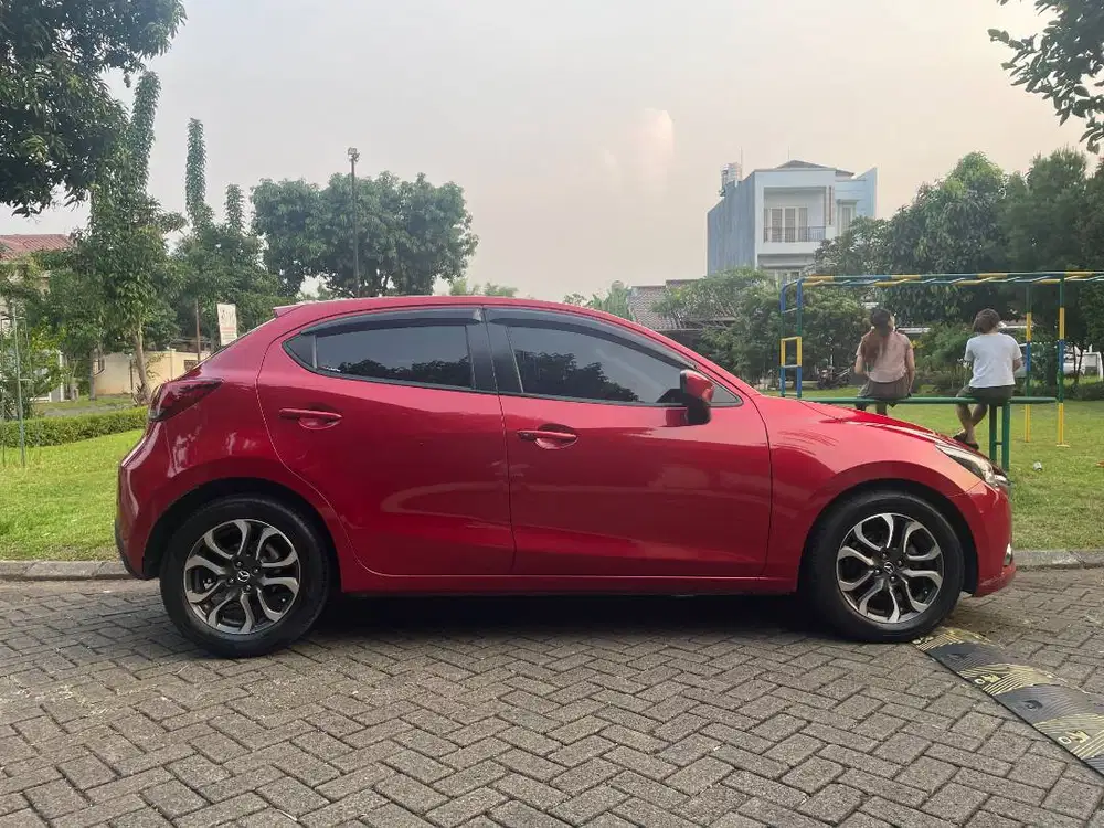 Mazda 2 GT Skyactiv Merah (2015)