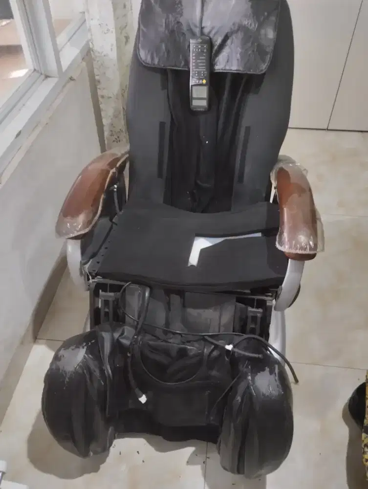 Kursi pijat merk osim ori jepang