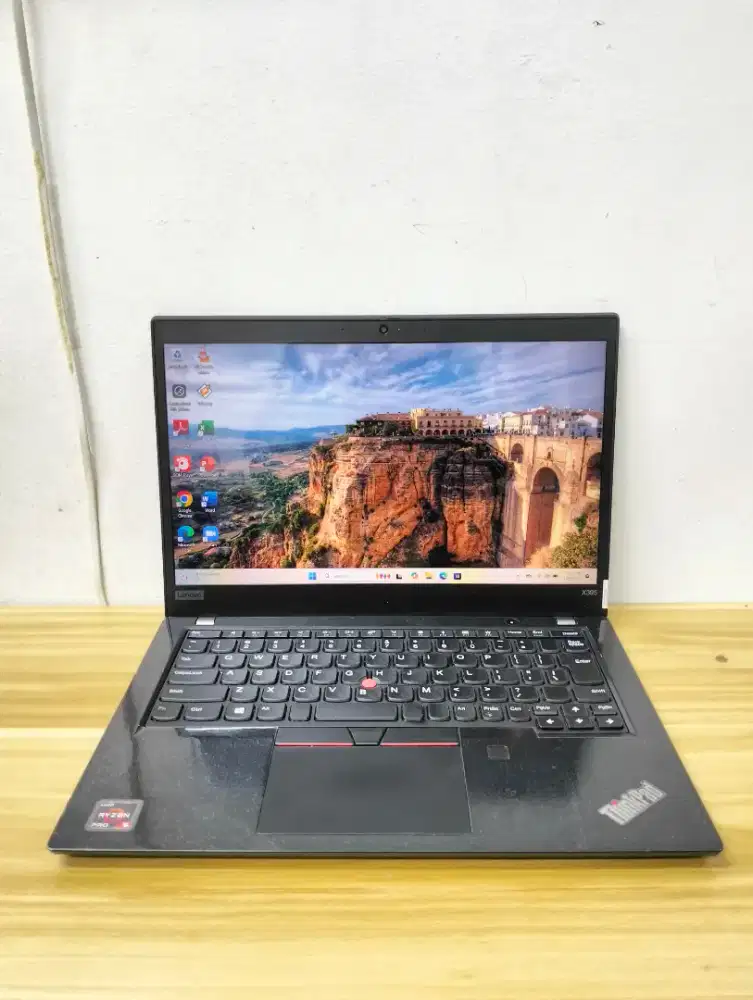 Lenovo Thinkpad X395 AMD Ryzen 5 3500U Ram 8GB SSD 512GB