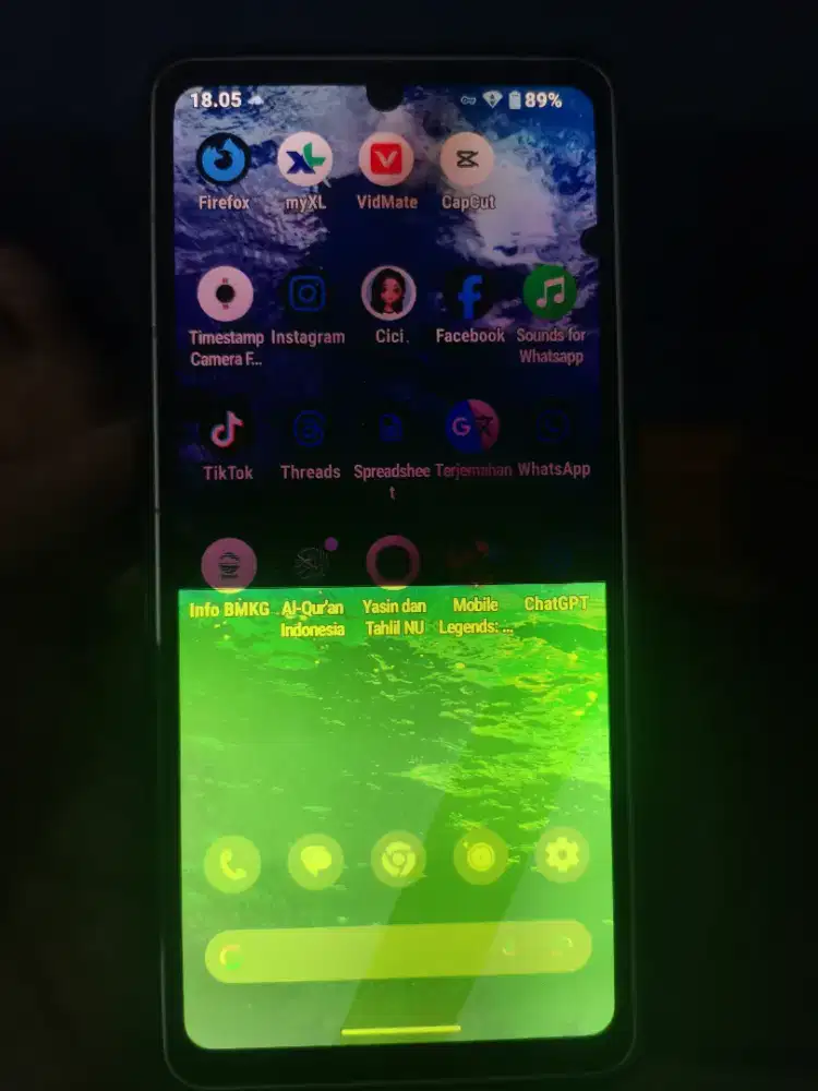 Sharp Aquos sense8