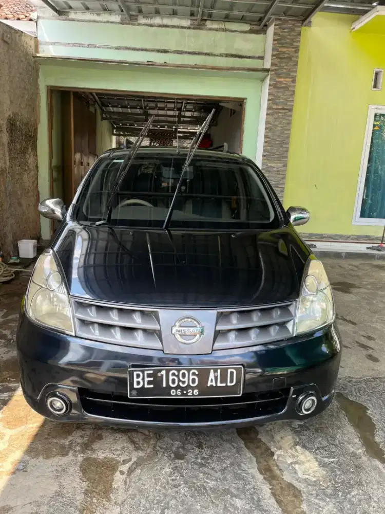 Nissan Livina 2008 Bensin