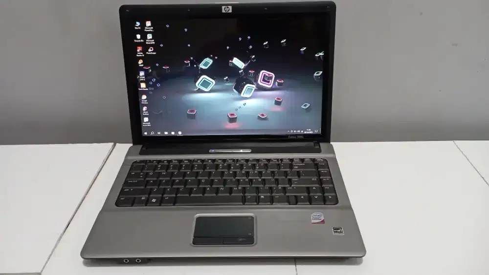 Jual laptop HP Compaq 6520s RAM 3GB Kinclong mulus terawat