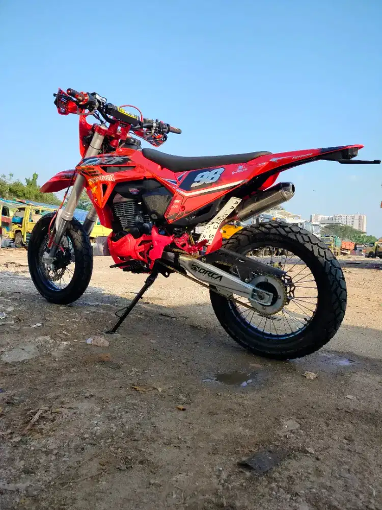 Di jual motor crf