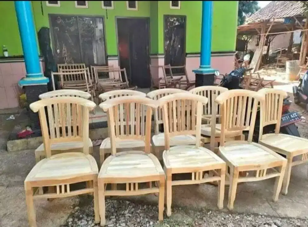 Kursi makan awet