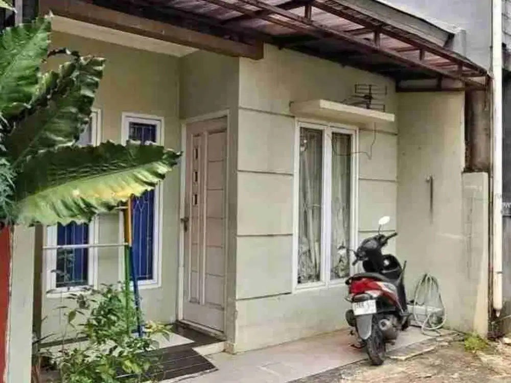 rumah scond akses mobil non carport di tanjung barat jakarta selatan