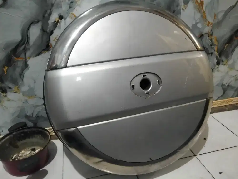 Cover ban Terios konde