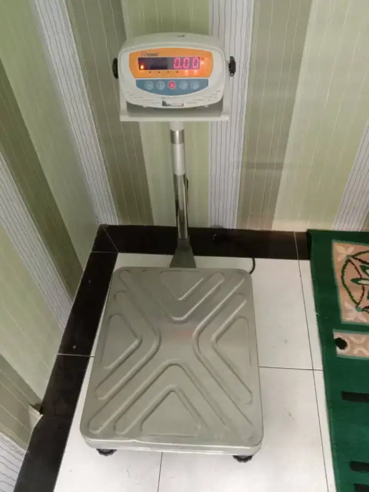 Timbangan Kenko Tipe Sonic T18  150 kg