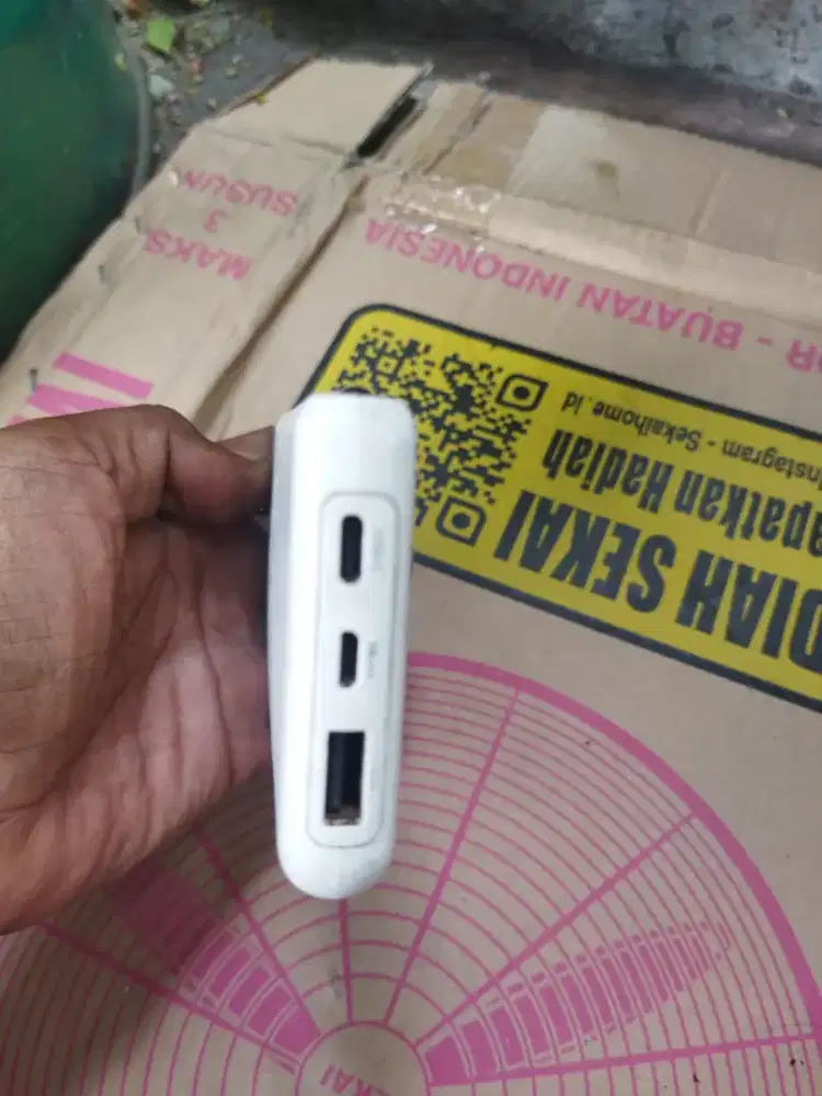 Power bank robot 10000 mah