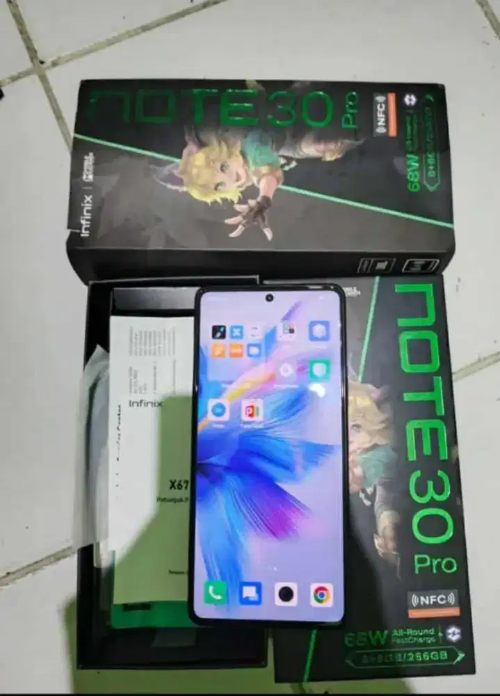 infinix note 3O pro 8/256 NFC amoled
