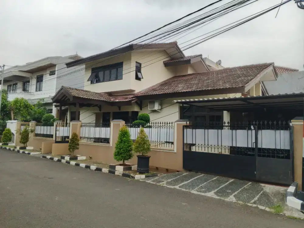 RUMAH MEWAH DI PONDOK KELAPA INDAH