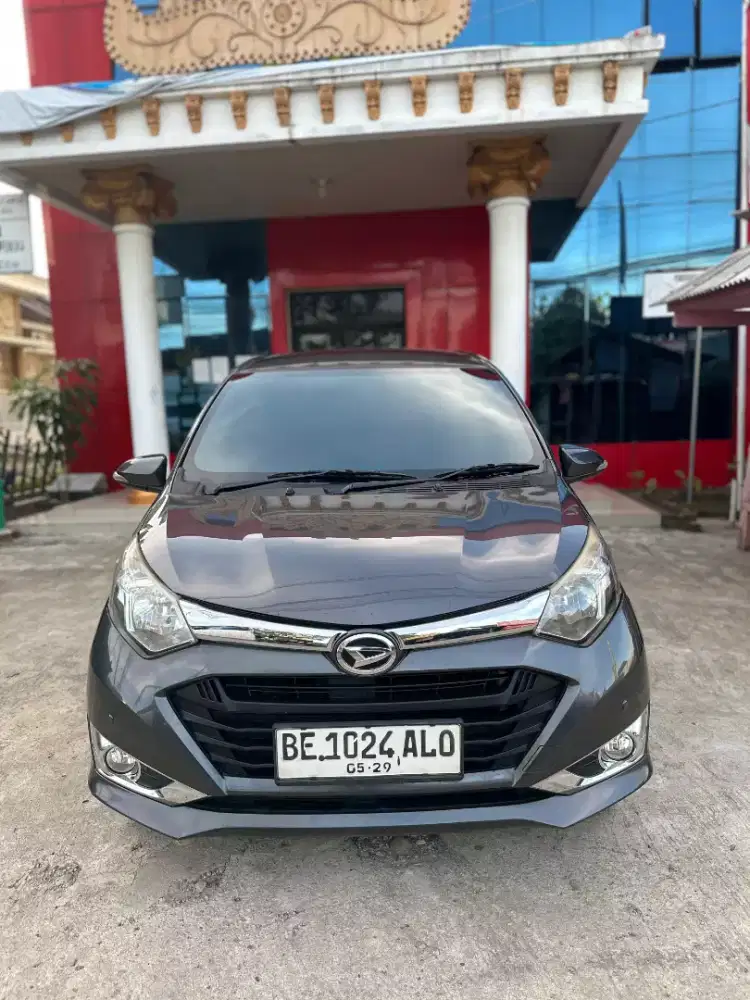 Sigra R deluxe matic 2018