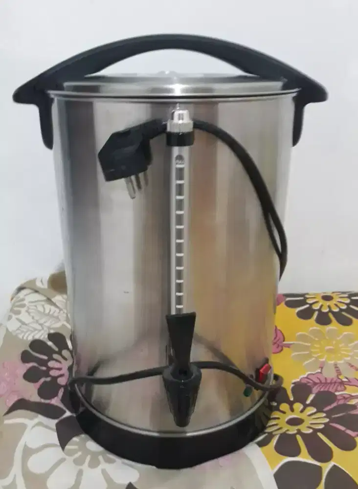 Jual santai Termos besar Pemasak & Pemanas Air Like new Nego